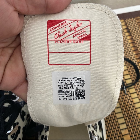 Converse Chuck 70 Glow-In-The-Dark Leopard Print Unisex M8.5 W10.5 Retro - Picture 8 of 10